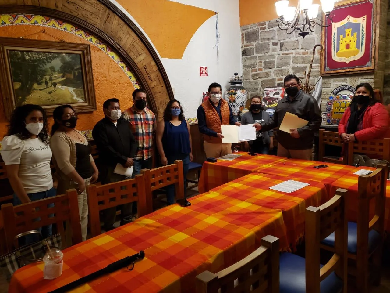 REGISTRAN “PLANILLA DE UNIDAD” PARA  RENOVAR MESA DIRECTIVA DE LA UPET